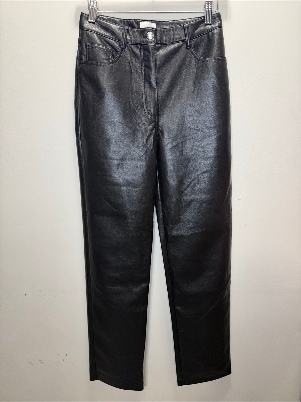Aritzia Wilfred High-Rise Black Faux Leather Straight-Leg Jeans Size 4, L41,I30